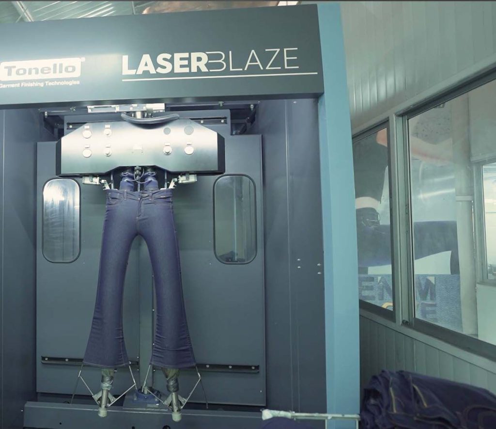 Moda sustentable: ¿qué significa elegir un jeans con menor impacto ambiental?